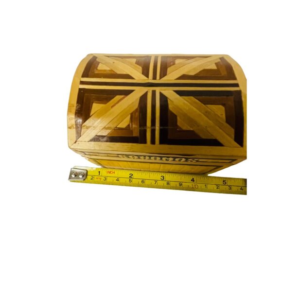 Wooden Bahamas Trinket Box With Hinged Lid & Red Velvet Interior - 5" x 3.5" x 3 - Picture 7 of 7